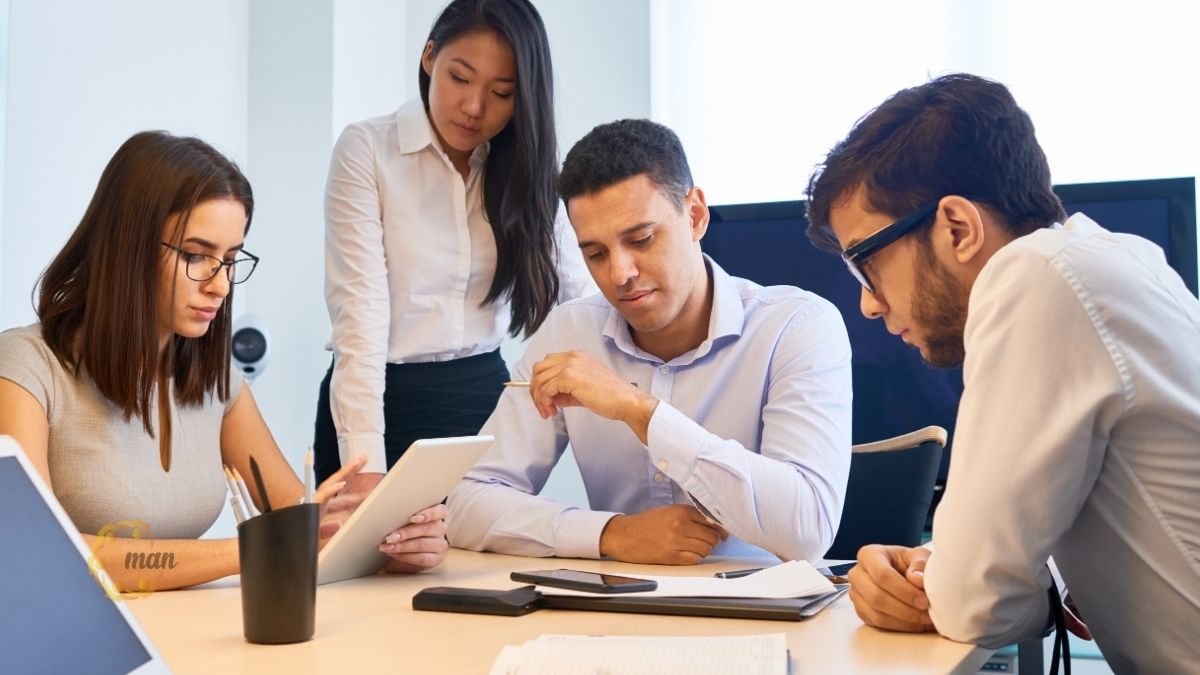 Buổi đối thoại công khai phương án sử dụng lao động trong quá trình tái cấu trúc doanh nghiệp